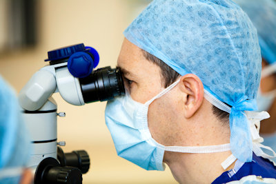Doctors Who Do Cataract Surgery